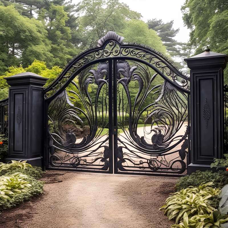 swing-driveway-gates